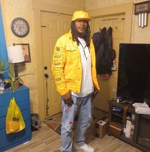 Meet your Posher, Thomas